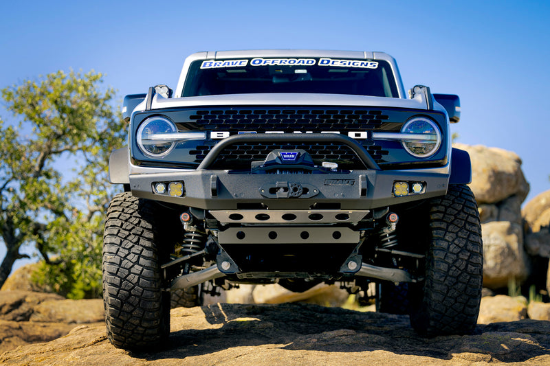 Load image into Gallery viewer, Brave Off-Road Bronco Front Bumper Front View
